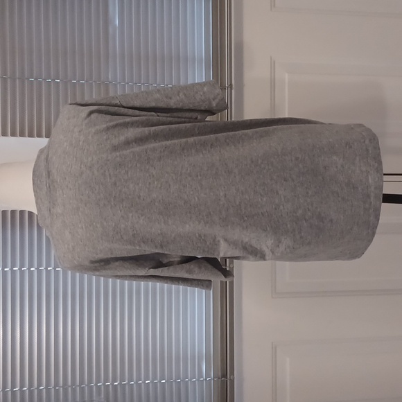 $4 Add-on Gray Santo Domingo Tee - Size Large - Picture 4 of 6